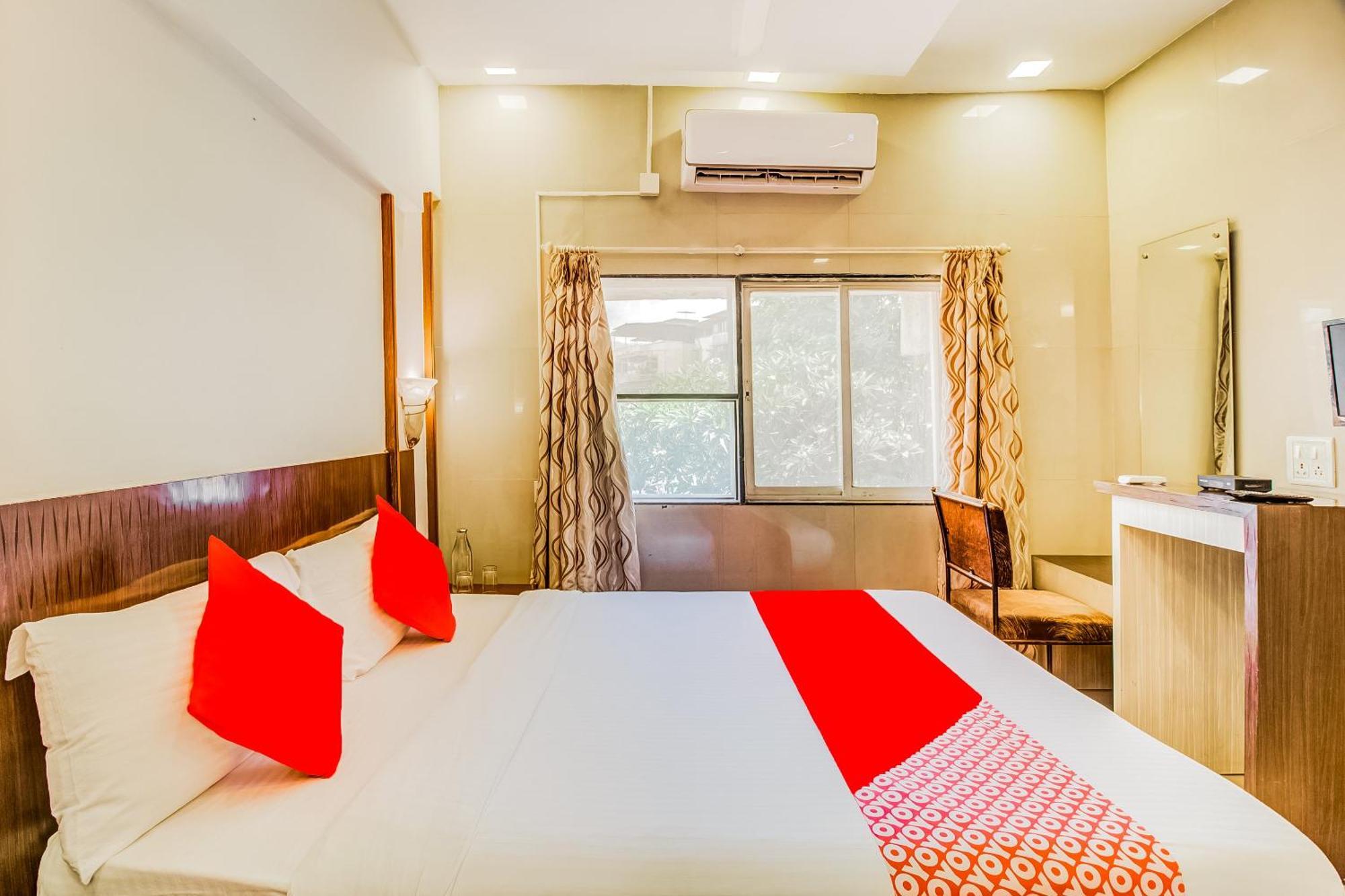 Super Collection O Panchratna Hotel ปันเวล ภายนอก รูปภาพ