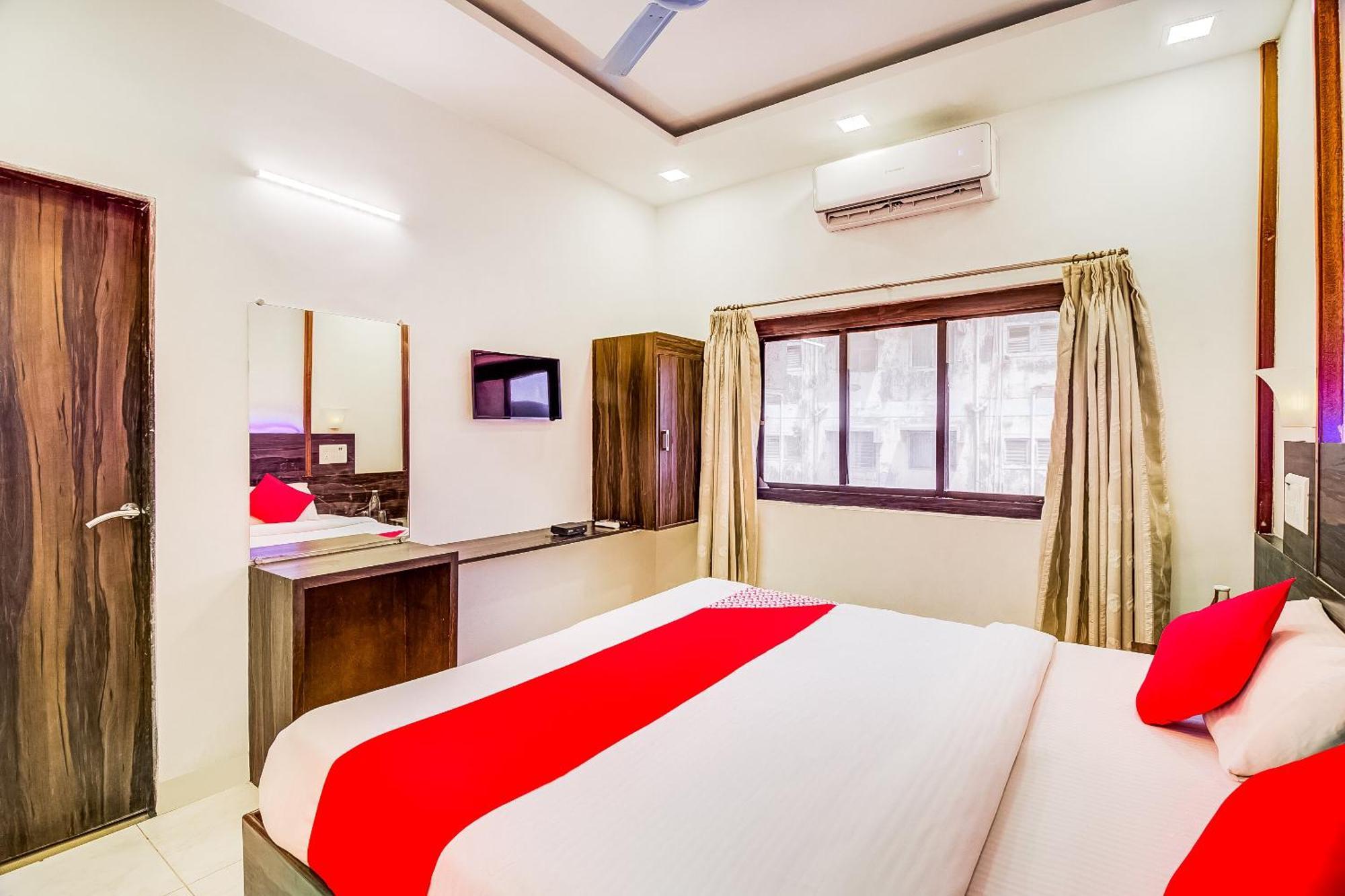 Super Collection O Panchratna Hotel ปันเวล ภายนอก รูปภาพ